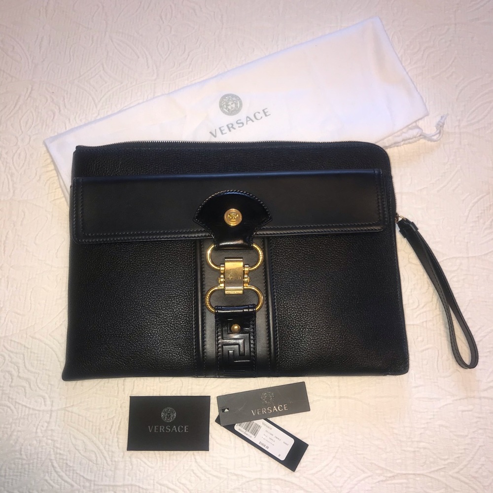 VERSACE Pebble Leather Clutch Laptop Bag - Picture 2 of 10
